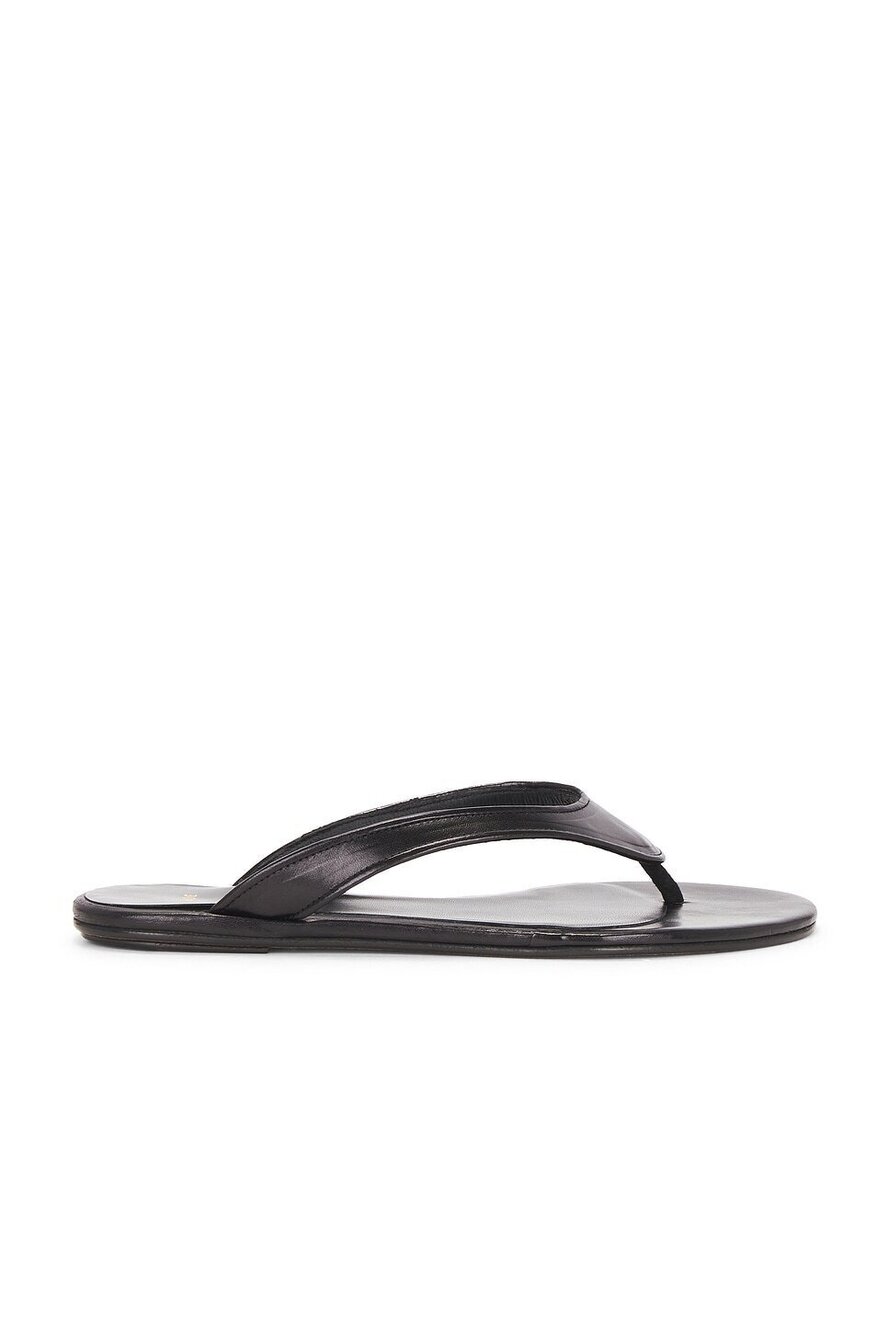Jude Rue Sandal in Black Leather flip flop